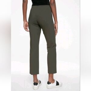 Athleta Mercurial Crop Flare Pant In Olive Green Sz S